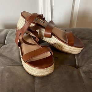 Steve Madden barely worn brown platform sandals